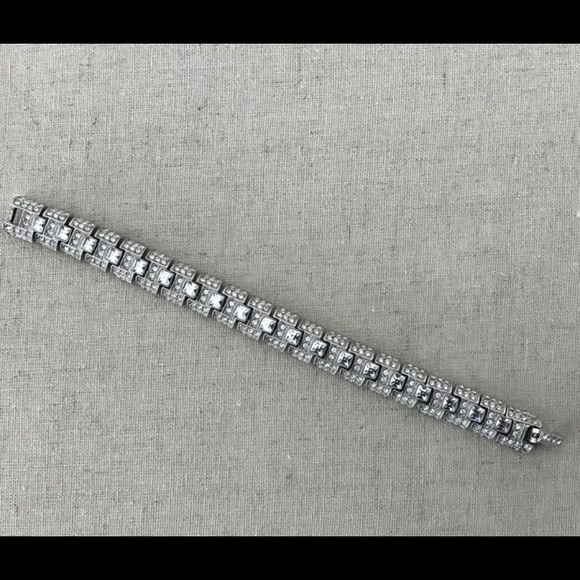 JOAN RIVERS RARE SWAROVSKI CRYSTAL DECO BRACELET